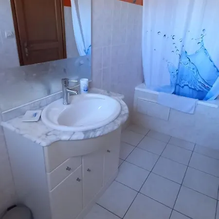 Maison Entiere 90m2 Grau D'agde 4 A 6 Personnes